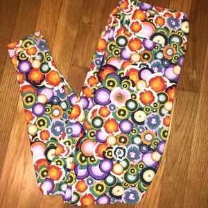 Lularoe tall and curvy leggings